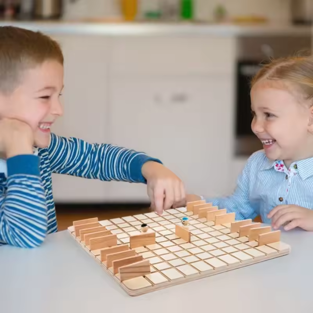 Juego de Estrategia de Laberinto